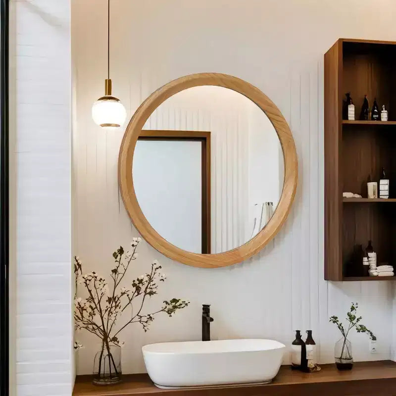 Miroir mural décoratif rond en bois blanc vieilli avec garniture perlée