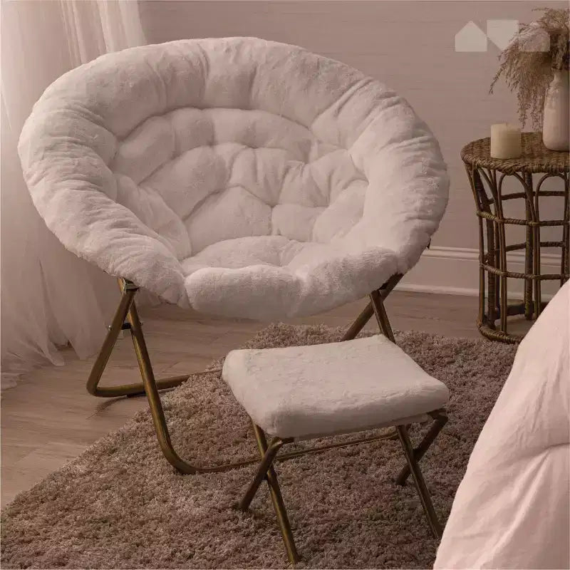 Fauteuil soucoupe extra-large douillet en fausse fourrure avec repose-pieds