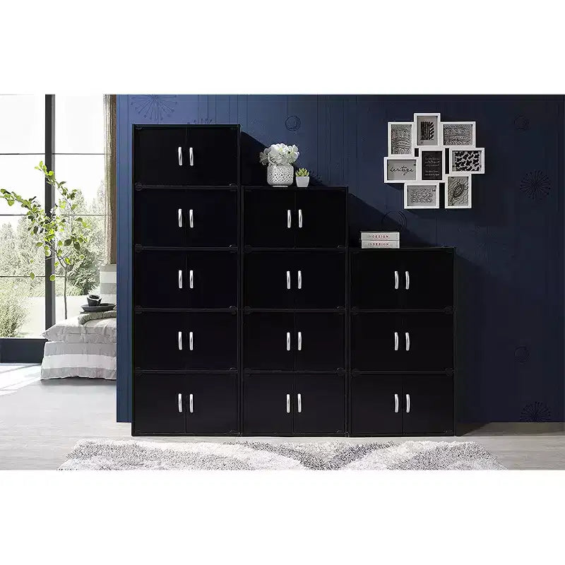 Armoire bibliothèque de rangement polyvalente fermée à 6 portes et 3 étagères, à poser au sol